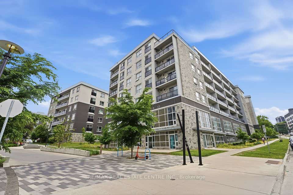 275 Building G Larch Street #B02, Waterloo, ON N2L 3R2
