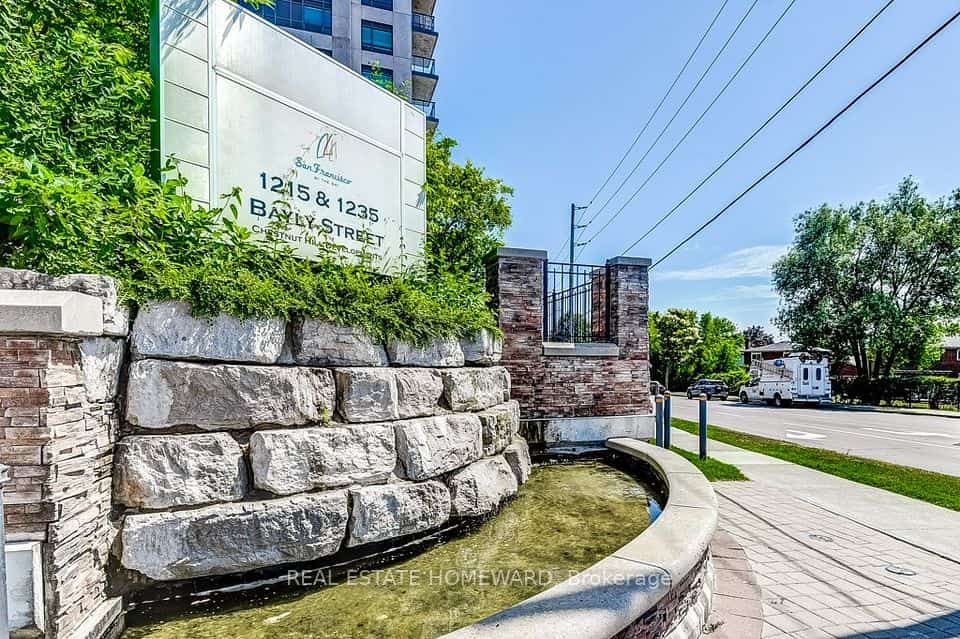 1215 Bayly Street #501, Pickering, ON L1W 0B4