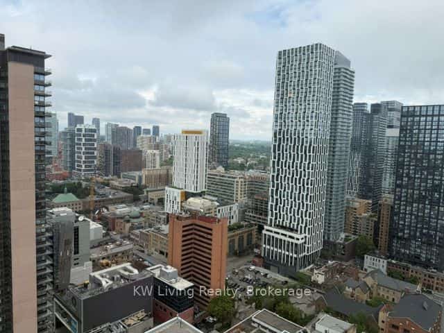 210 Victoria Street #3511, Toronto, ON M5B 2R3