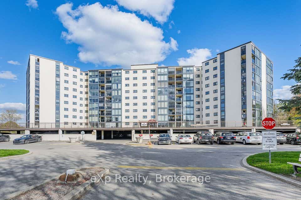 19 Woodlawn Road E #408, Guelph, ON N1H 7B1