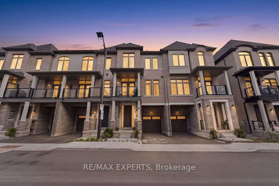 87 De La Roche Drive, Vaughan, ON L4L 1A6