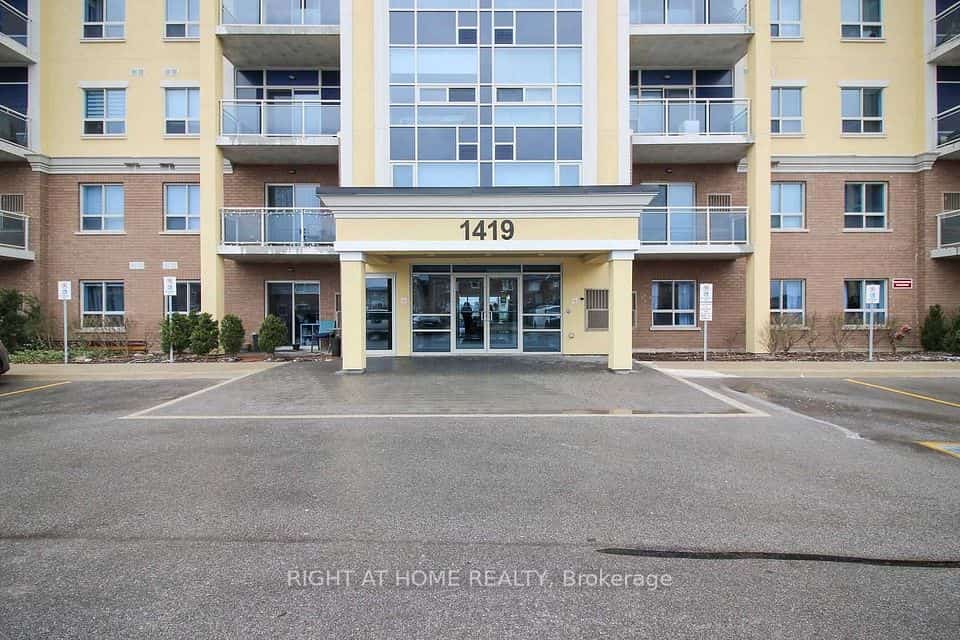 1419 Costigan Road #308, Milton, ON L9T 2L4