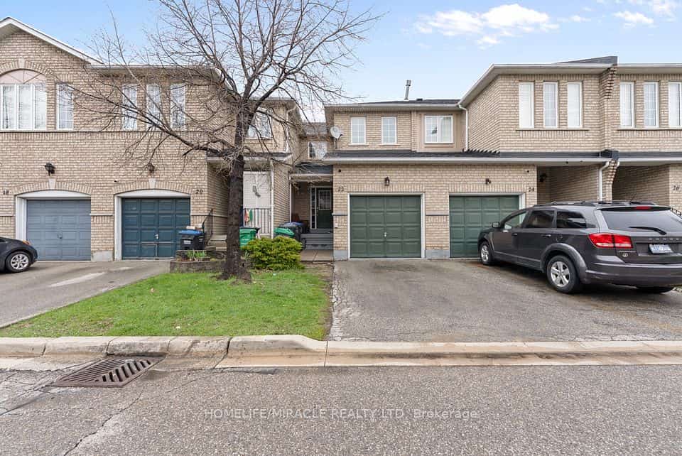 7115 Rexwood Road #22, Mississauga, ON L4T 4L3