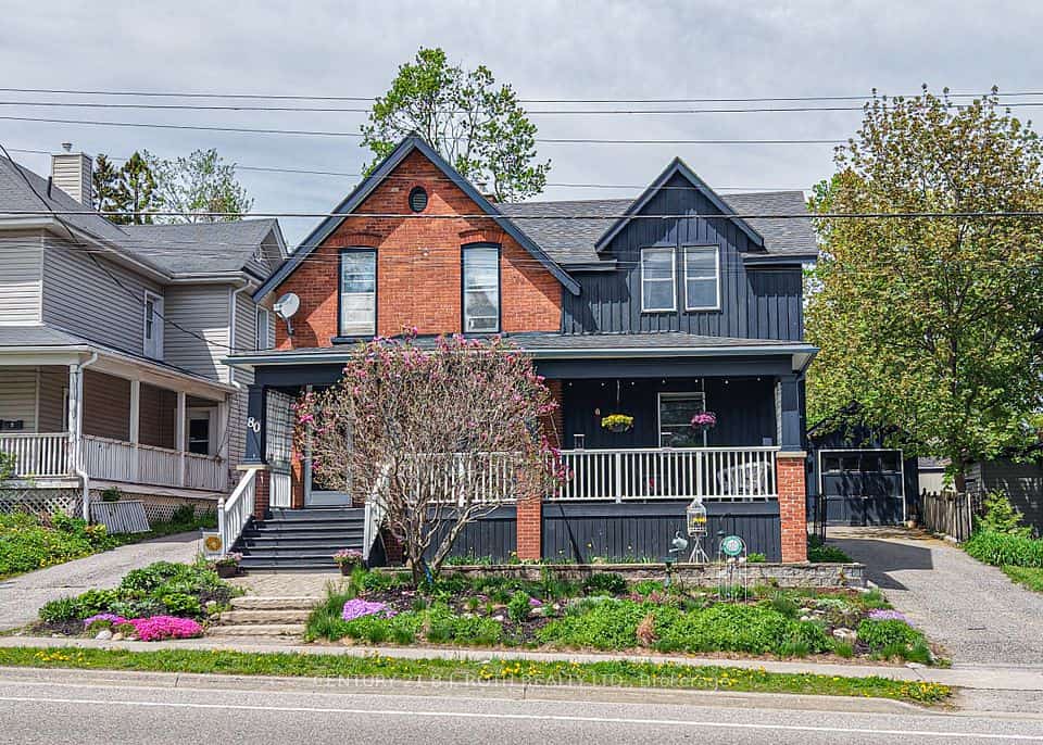 80 Coldwater Road W, Orillia, ON L3V 3L4