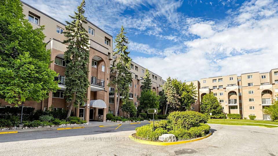 4005 Don Mills Road #358, Toronto, ON M2H 3J9