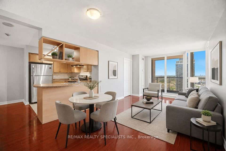 4090 Living Arts Drive #1808, Mississauga, ON L5B 4M8
