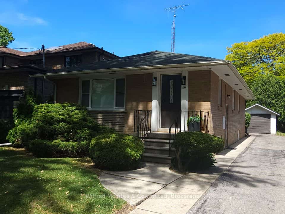 69 Haliburton Avenue, Toronto, ON M9B 4Y6