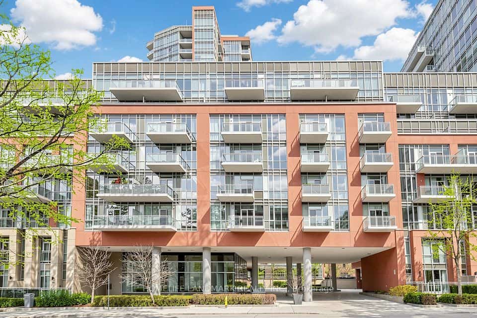 112 George Street #S508, Toronto, ON M5A 3S2