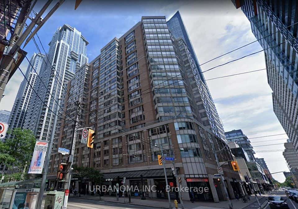 717 Bay Street #409, Toronto, ON M5G 2J9