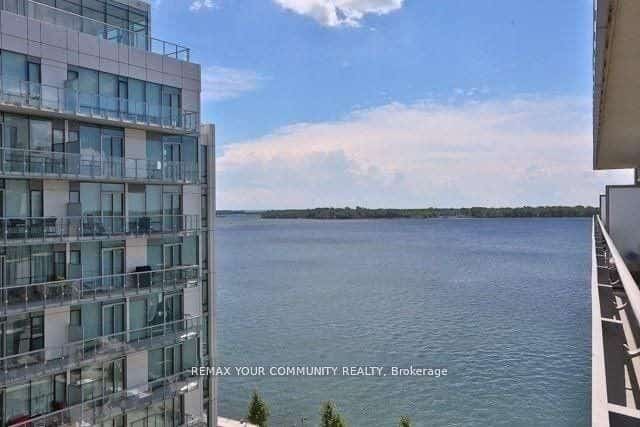 29 Queens Quay E #918, Toronto, ON M5E 0A4