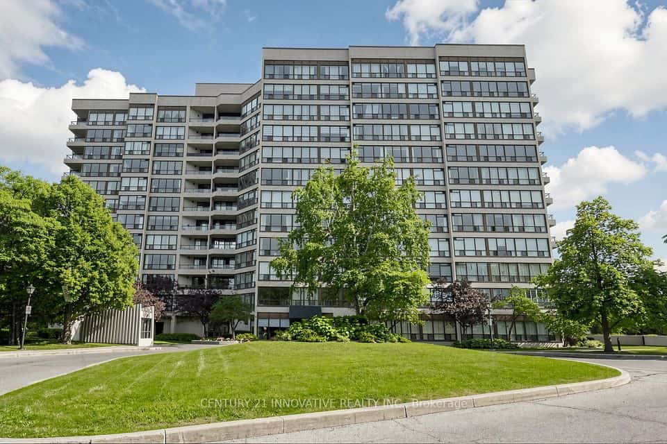 12 NE Laurelcrest Street #912, Brampton, ON L6S 5Y4