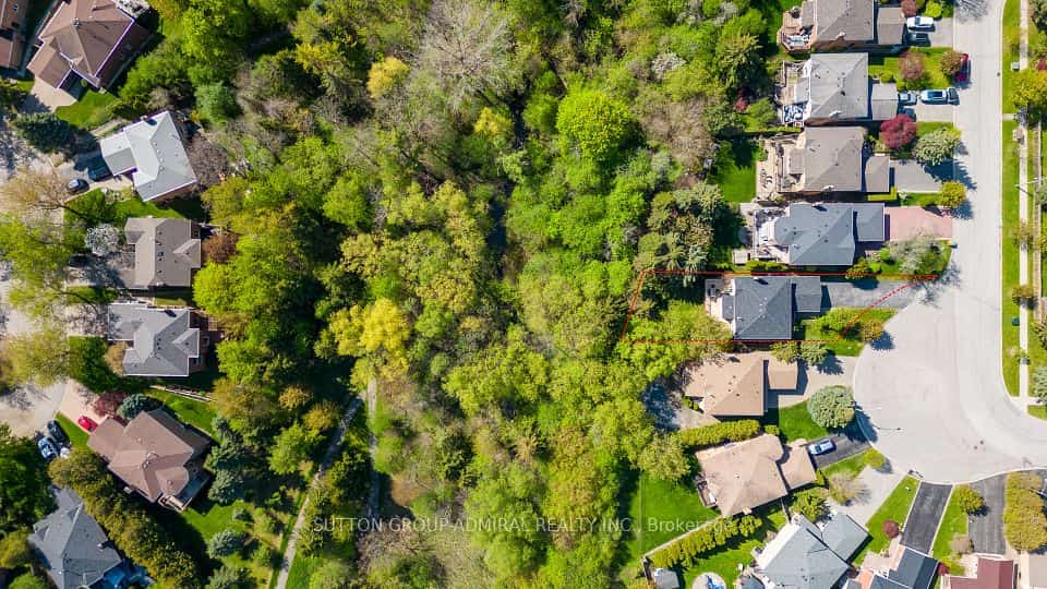 63 O'connor Crescent, Richmond Hill, ON L4C 7P8