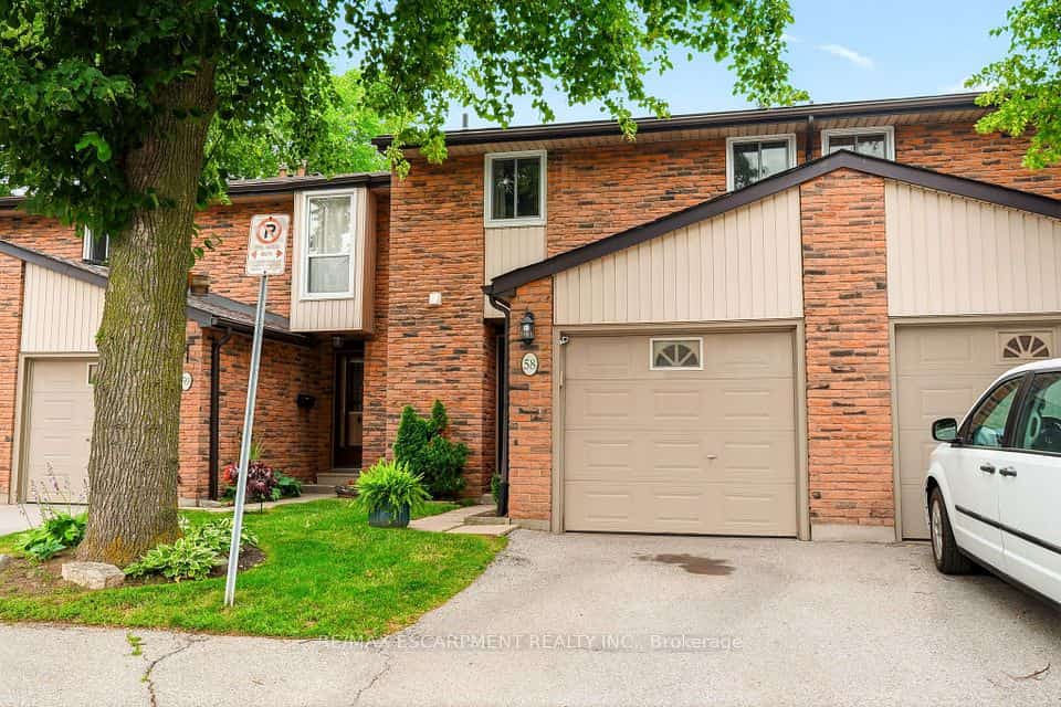 660 Oxford Road #58, Burlington, ON L7N 3M1