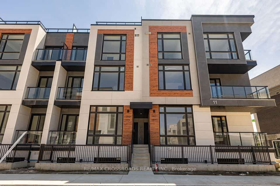 11 David Eyer Road #1503, Richmond Hill, ON L4S 0N3
