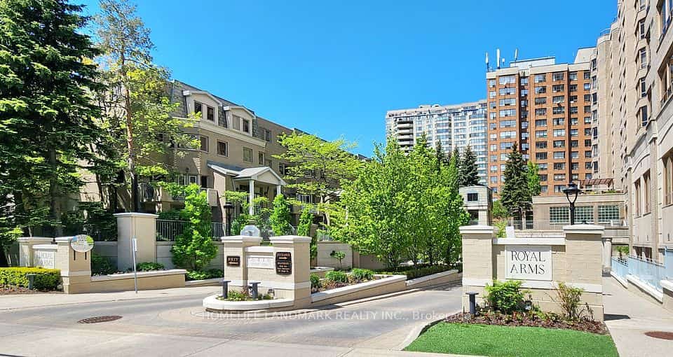5418 Yonge Street #106, Toronto, ON M2N 6X4