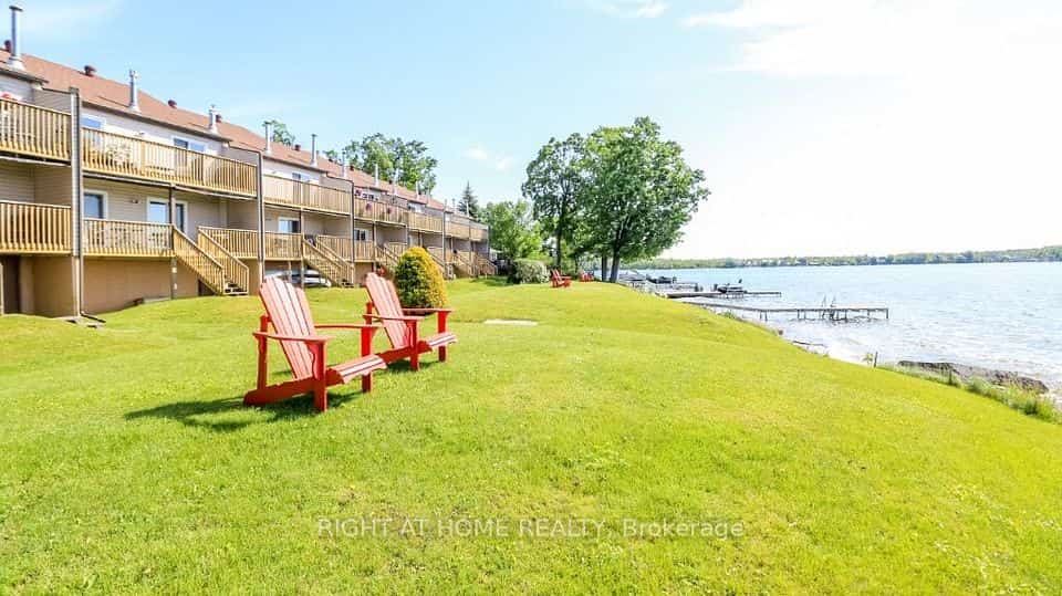 43 OLIVE Crescent #201, Orillia, ON L3V 7M8