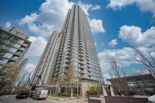 11 Brunel Court #2606, Toronto, ON M5V 3Y3