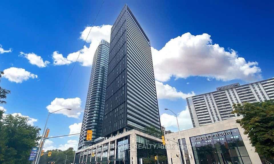 575 Bloor Street E #508, Toronto, ON M4W 0B2