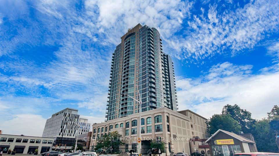9 George Street N #1612, Brampton, ON L6X 0T6