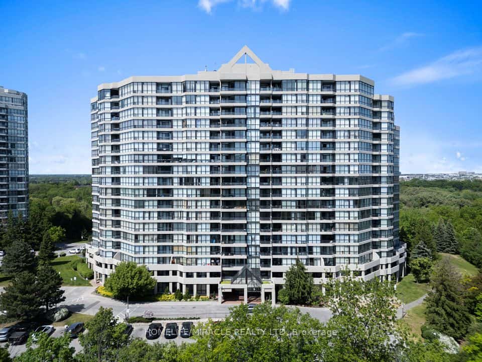 5 Rowntree Road #405, Toronto, ON M9V 5G9