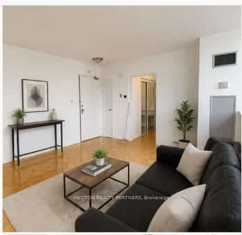 171 Erskine Avenue #704, Toronto, ON M4P 2L6