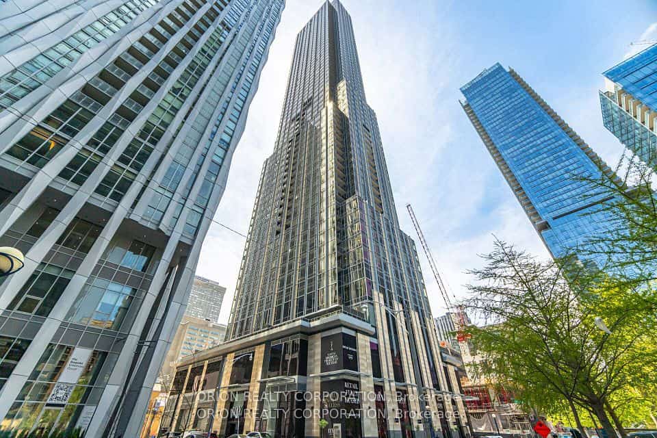 11 Yorkville Avenue #3204, Toronto, ON M4W 1L2