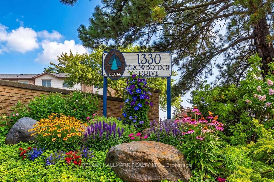 1330 Trowbridge Drive #42, Oshawa, ON L1G 7L1