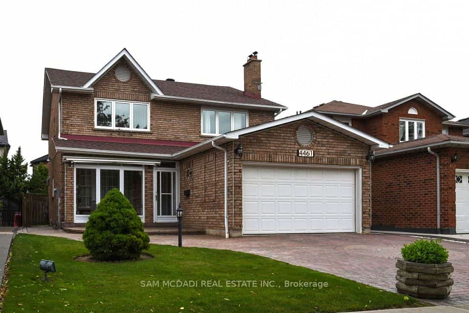 4461 Gladebrook Crescent, Mississauga, ON L5V 1E4