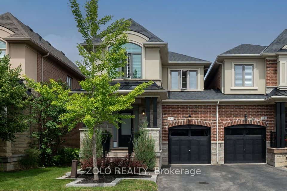 6 Diamond Leaf Lane, Halton Hills, ON L7G 0G7