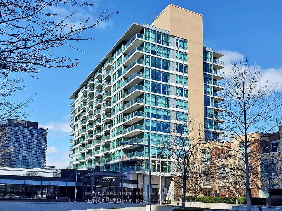 15 Singer Court #PH06, Toronto, ON M2K 0B1
