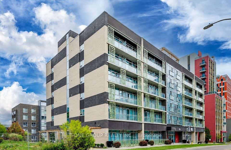 250 Albert Street #710, Waterloo, ON N2L 0H5