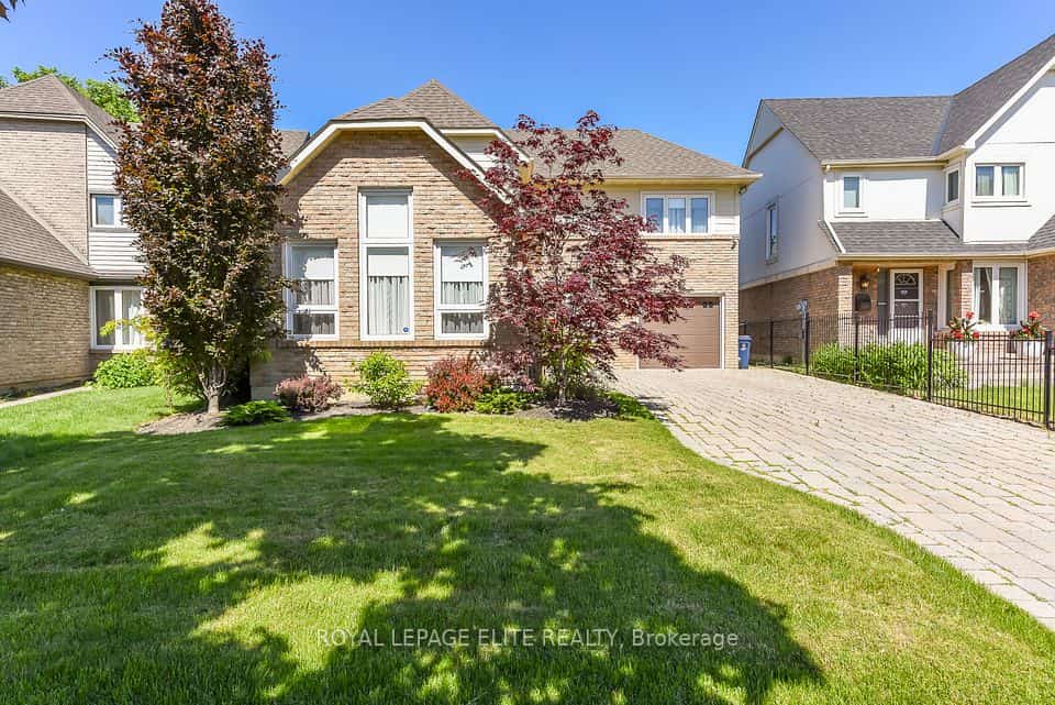 67 Elmbrook Crescent, Toronto, ON M9C 5C7