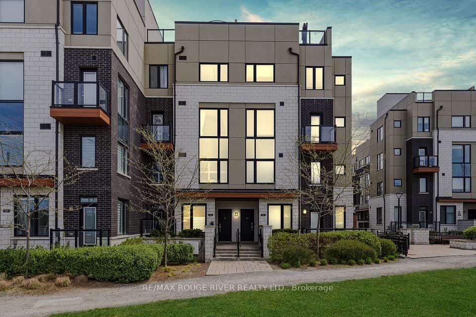 1555 Kingston Road #226, Pickering, ON L1V 0E9