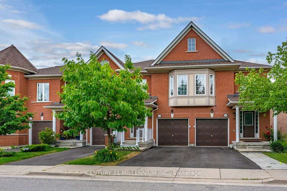 6399 Spinnaker Circle #6, Mississauga, ON L5W 1Z4
