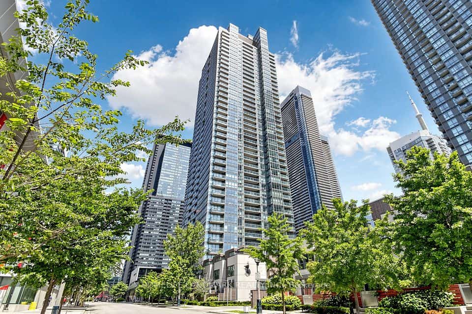 N1 | N2 - CityPlace, Toronto