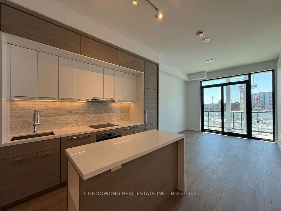 29 Green Trail Court #212, Toronto, ON M2K 0J9