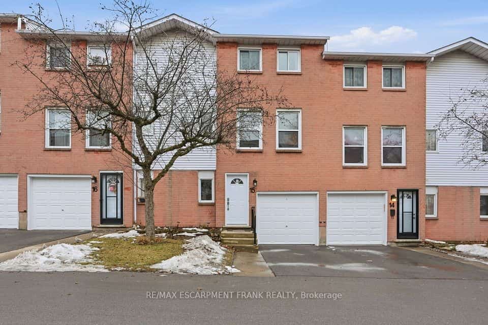 1255 Upper Gage Avenue #15, Hamilton, ON L8W 3C7