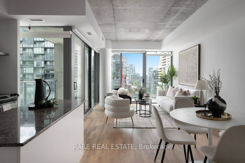 95 Bathurst Street, Toronto