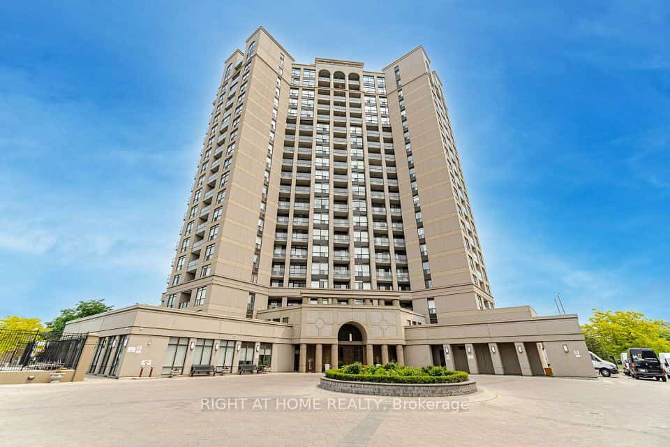 220 Forum Drive #907, Mississauga, ON L4Z 4K1