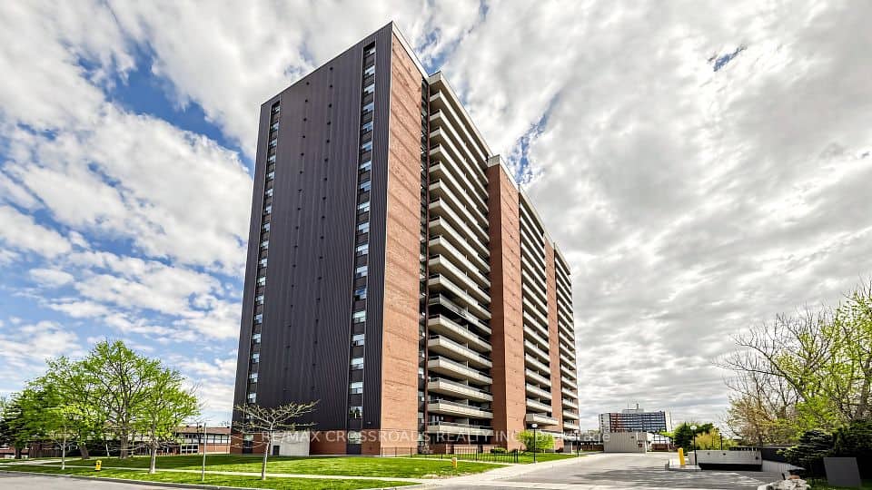 15 Torrance Road, Toronto