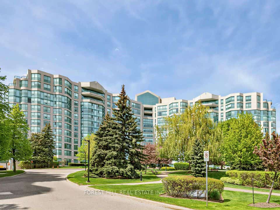 7905 Bayview Avenue #306, Markham, ON L3T 7N3