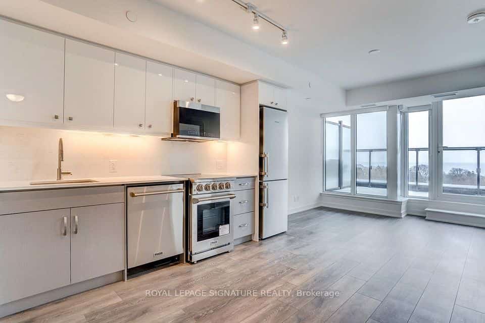 2 Manderley Drive, Toronto