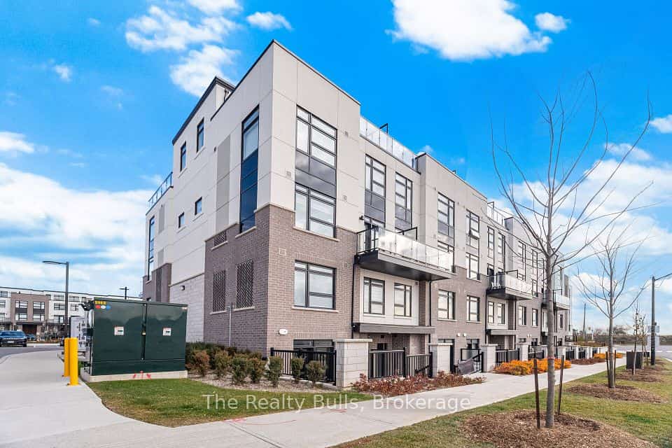 1589 Rose Way #119, Milton, ON L9E 1N4