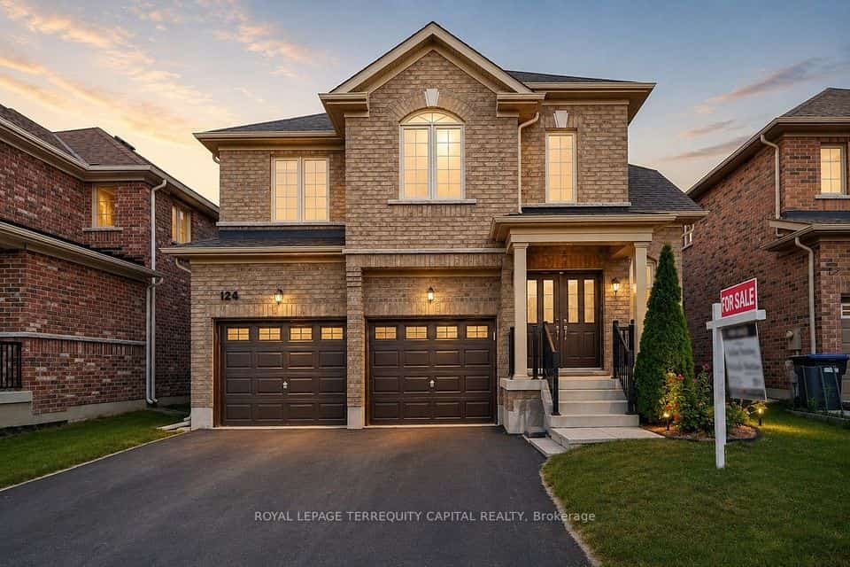 124 Milby Crescent, Bradford West Gwillimbury, ON L3Z 0X8
