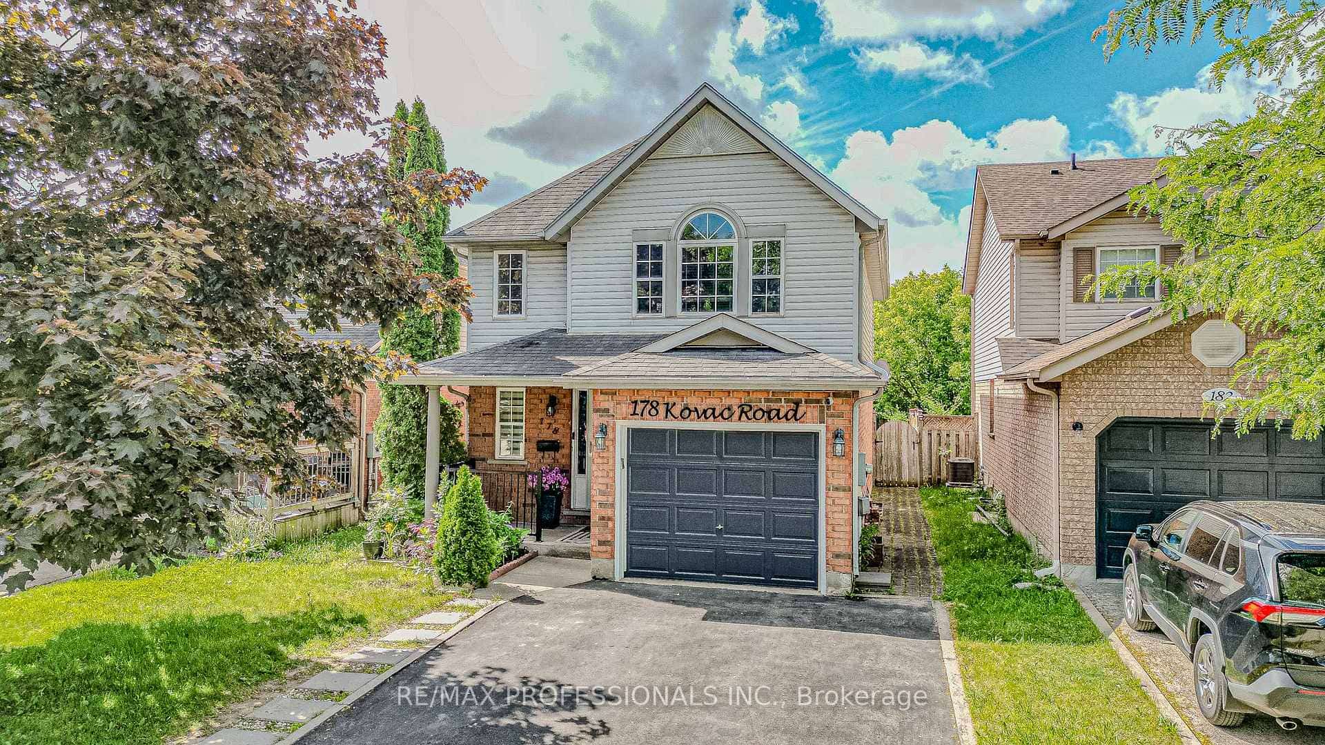 178 Kovac Road, Cambridge, ON N1R 8K3