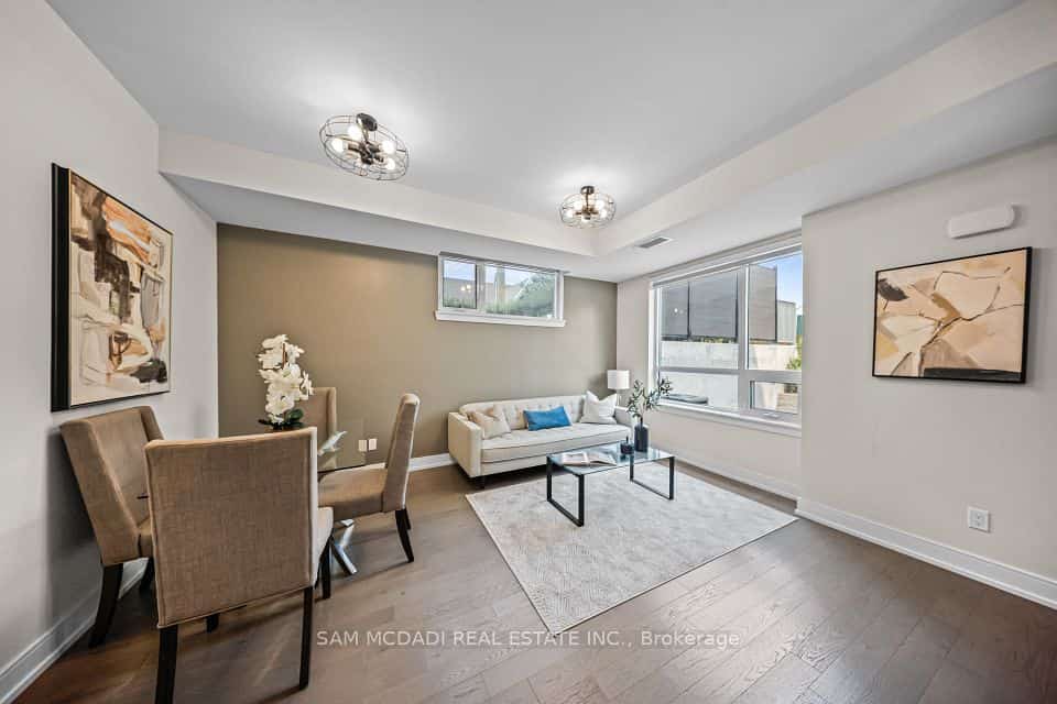 670 Atwater Avenue #1, Mississauga, ON L5G 0B6