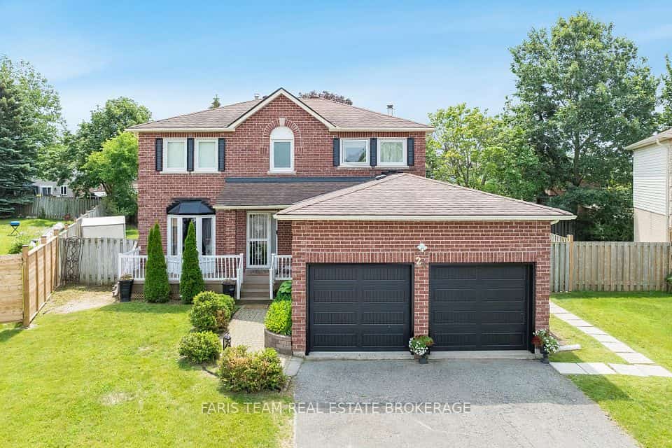 24 Shortreed Court, Barrie, ON L4N 7H8