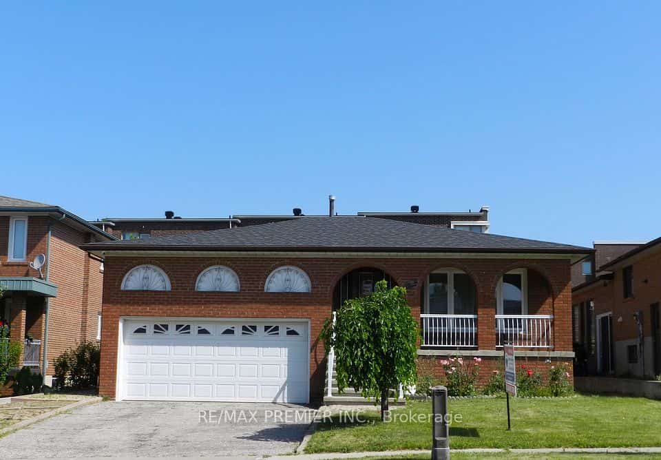 36 Willis Road, Vaughan, ON L4L 2S2