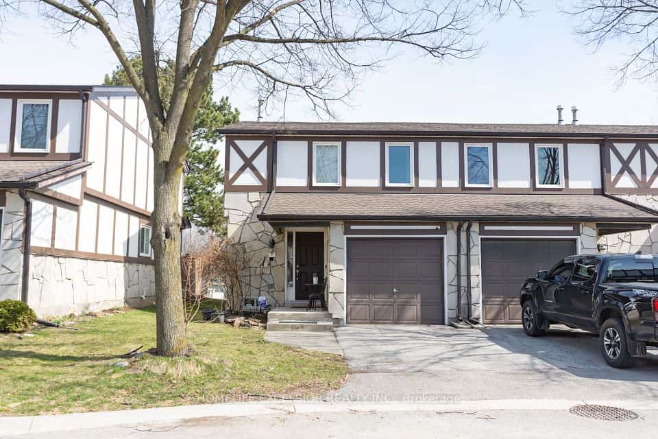 2200 Glenwood School Drive #9, Burlington, ON L7R 4H3