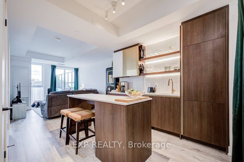 1285 Queen Street E, Toronto